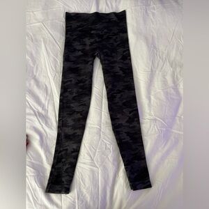 woman’s spanx leggings - will do all 3 for $30!!! read listing